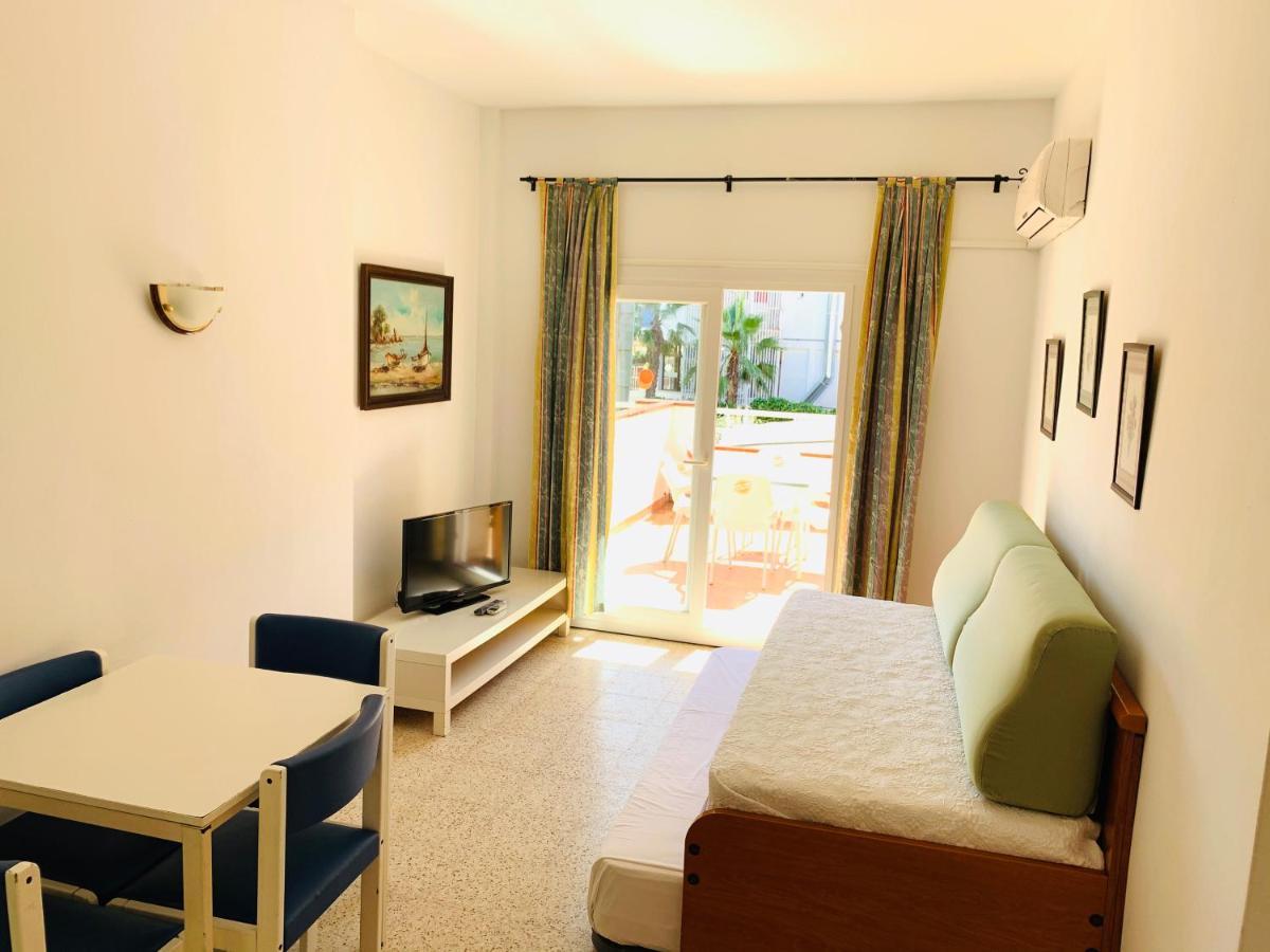 Eva Aparthotel Lloret de Mar Exterior foto